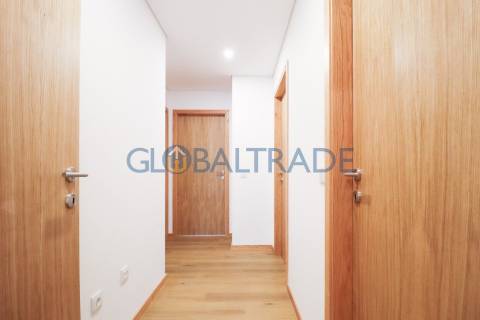 Apartamento T3 NOVO ao Centro de Rio Tinto