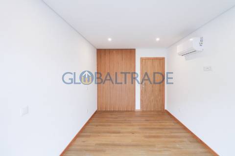 Apartamento T3 NOVO ao Centro de Rio Tinto