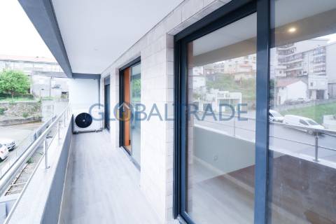 Apartamento T3 NOVO ao Centro de Rio Tinto