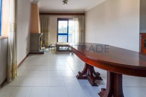 Apartamento T2 no centro de São Pedro da Cova