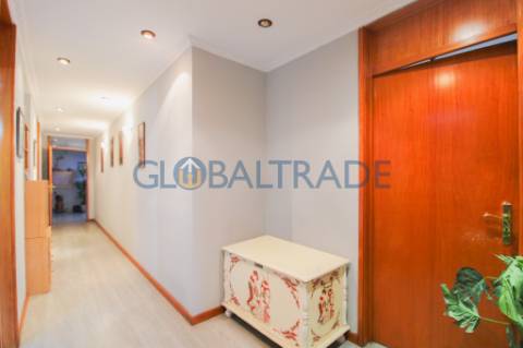 Apartamento T3 Renovado em Rio Tinto