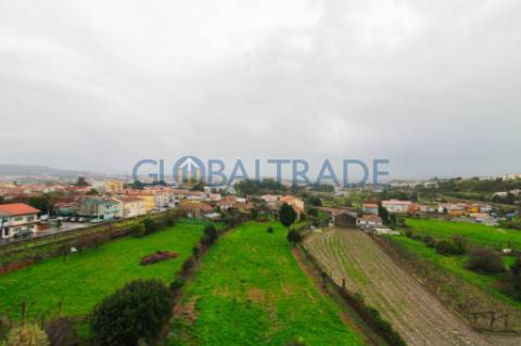 Apartamento T3 Renovado em Rio Tinto