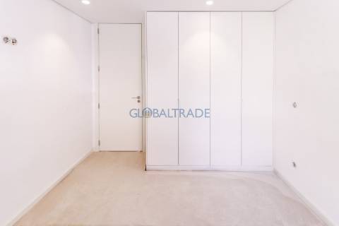 Apartamento T2 Renovado & Equipado em Alfena