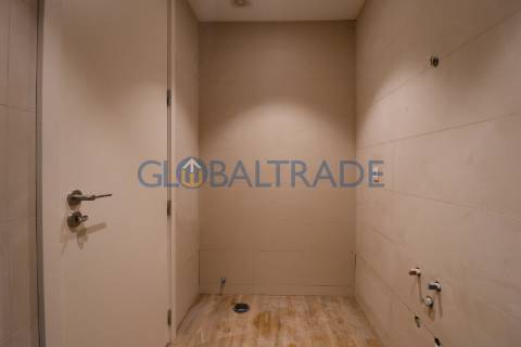 Apartamento T2 Renovado & Equipado em Alfena