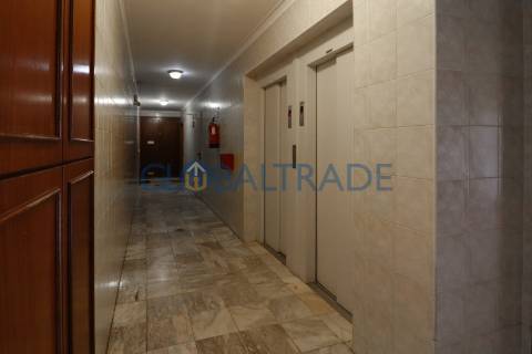 Apartamento T2 em Serzedo