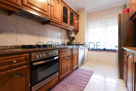 Apartamento T2 em Serzedo