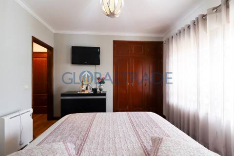 Apartamento T2 em Serzedo