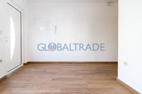 Moradia T2 Renovada com terraço no Porto