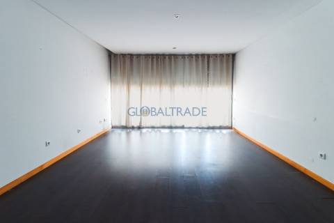 Apartamento T3 em Foz do Sousa