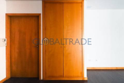 Apartamento T3 em Foz do Sousa