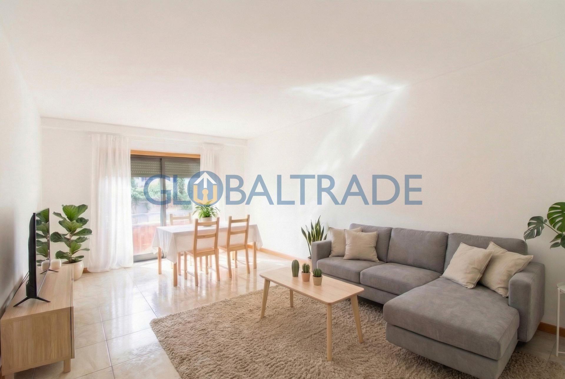 Apartamento T3 Renovado - Condomínio Fechado em Rio Tinto