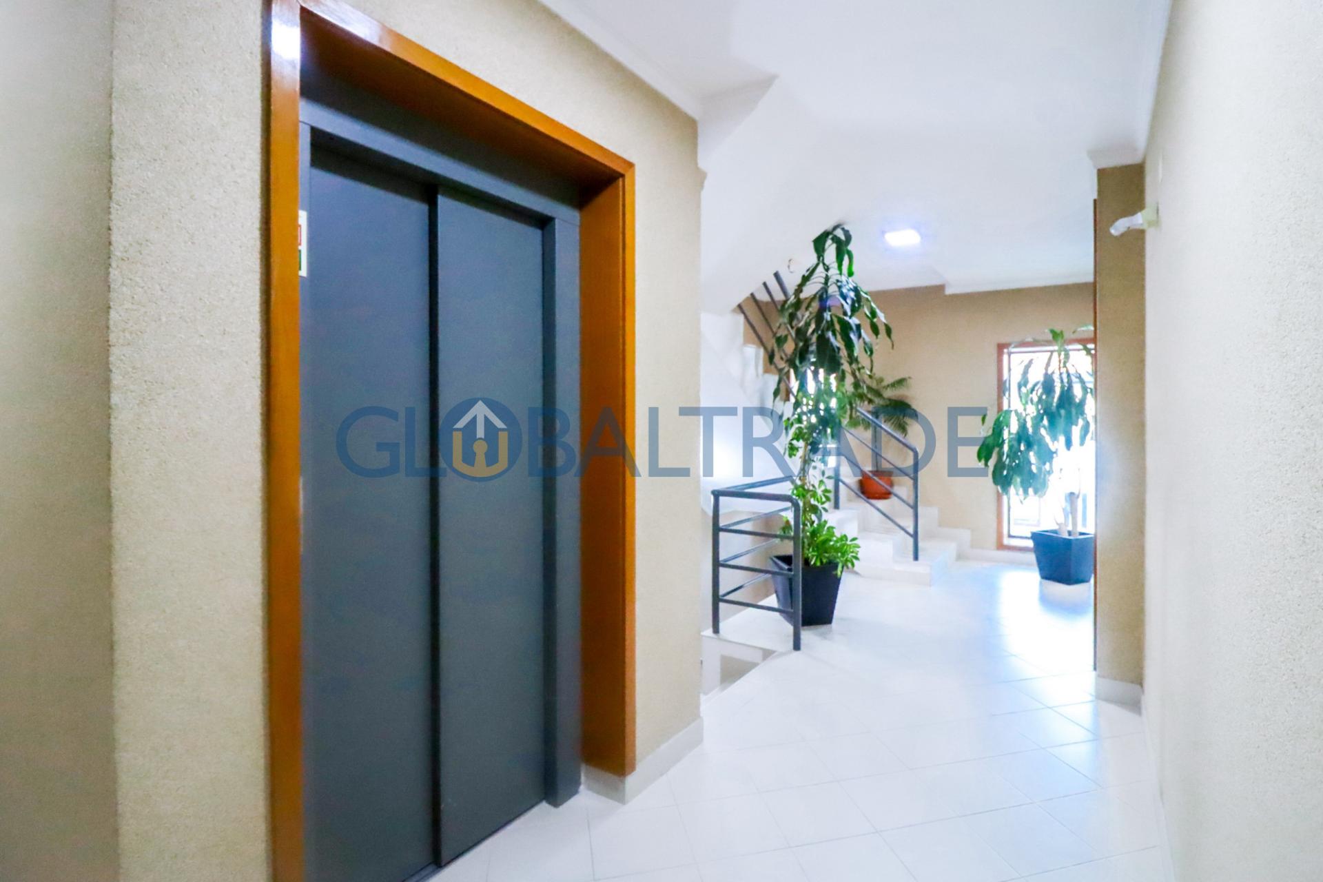 Duplex T2+1 com vista mar em Canidelo