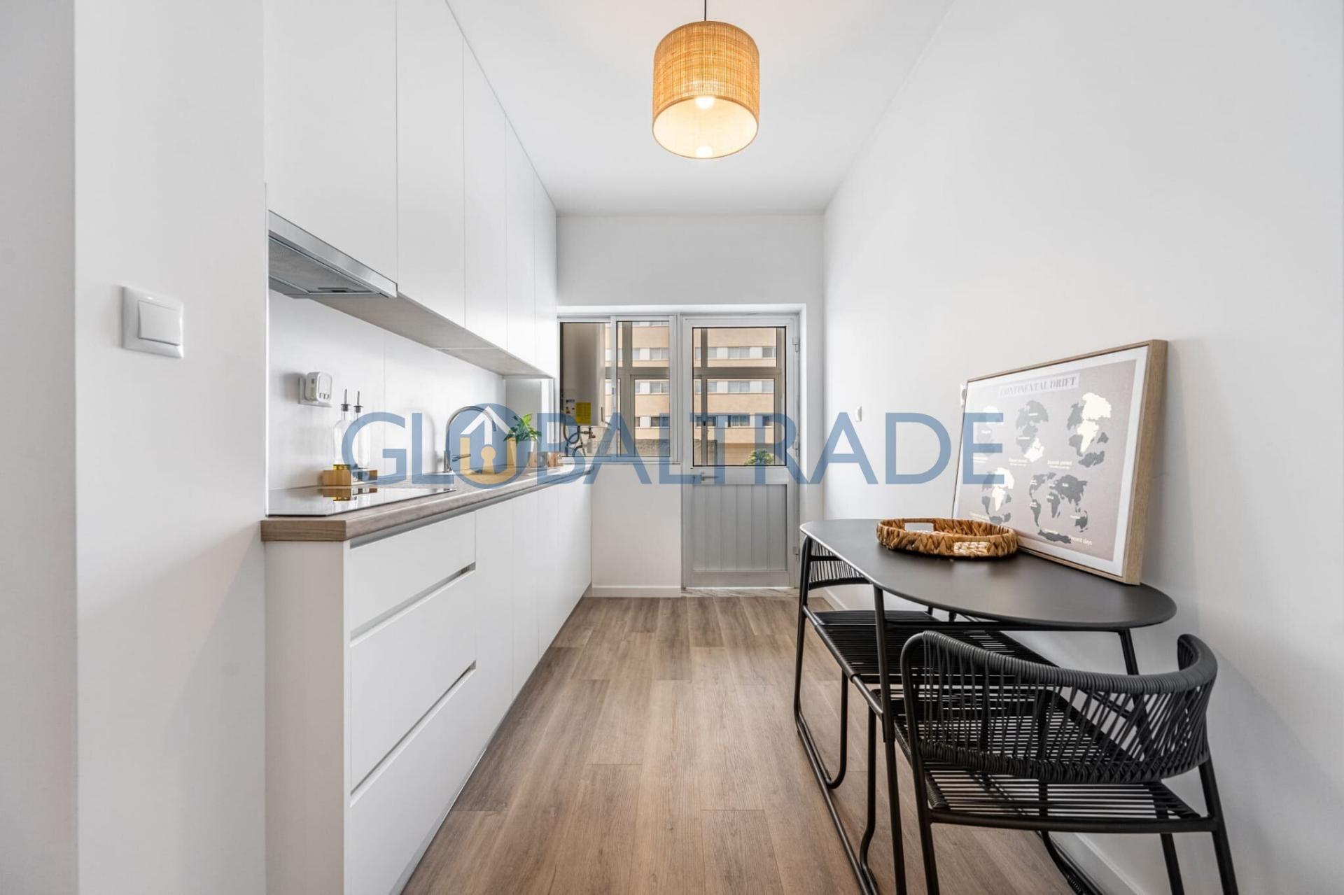 Apartamento T2 Renovado 2º linha de mar - Vila do Conde