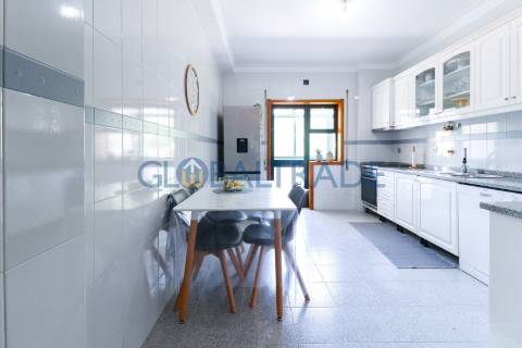 Apartamento T2+1 em São Cosme