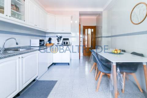 Apartamento T2+1 em São Cosme