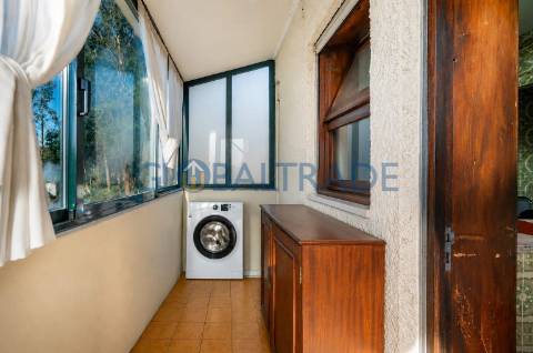 Moradia T2 com Terreno de 537m² e Potencial de Duas Habitações – Maia