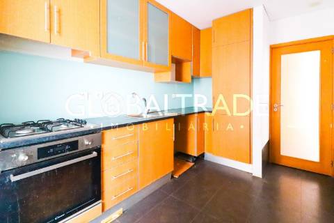 Apartamento T3 em Foz do Sousa