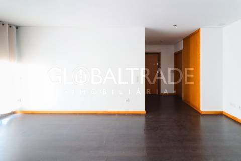 Apartamento T3 em Foz do Sousa