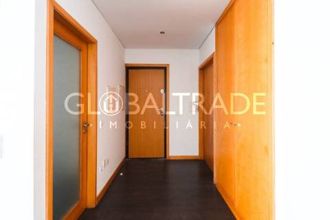 Apartamento T3 em Foz do Sousa