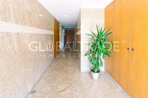 Apartamento T2 Renovado em Rio Tinto