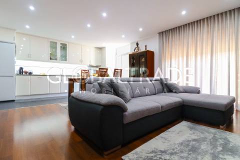 Apartamento T2 Renovado em Rio Tinto