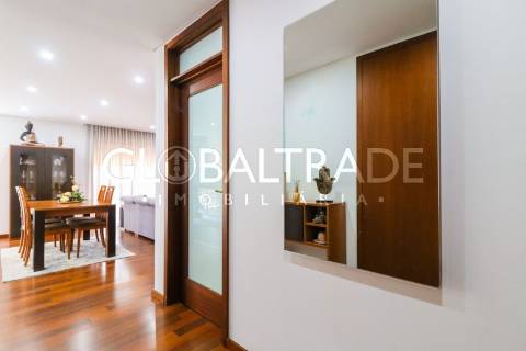 Apartamento T2 Renovado em Rio Tinto