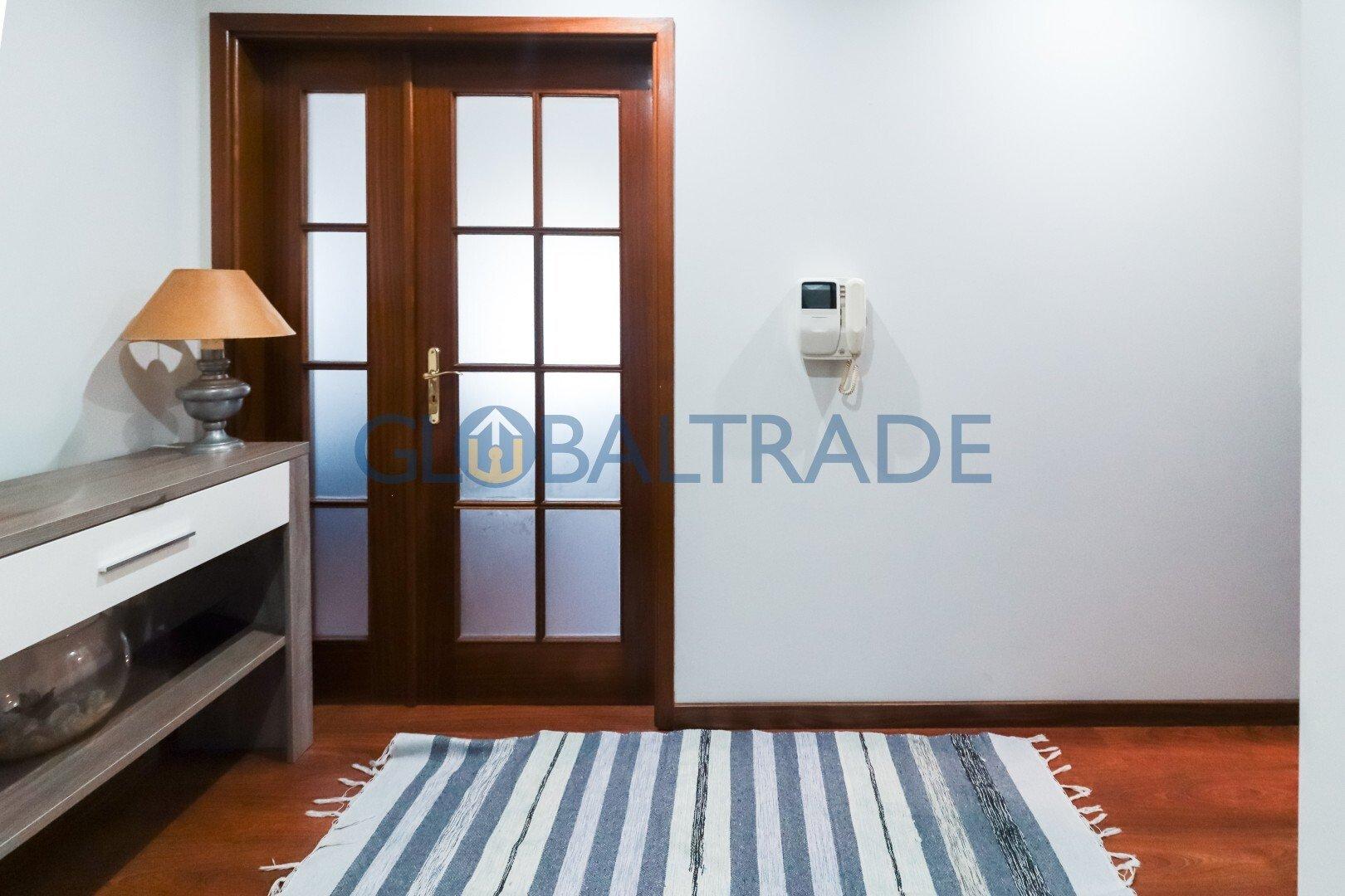 Apartamento T3 em Fânzeres