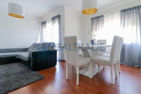 Apartamento T3 em Fânzeres