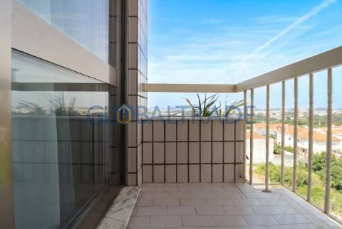 Apartamento T3 em Fânzeres