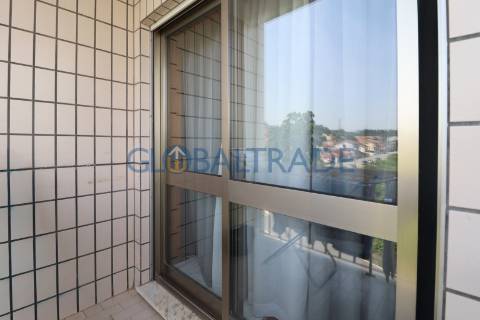 Apartamento T3 em Fânzeres