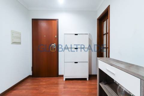Apartamento T3 em Fânzeres