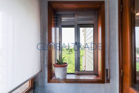 Apartamento T3 em Fânzeres