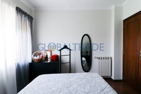 Apartamento T3 em Fânzeres