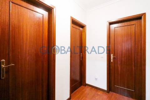 Apartamento T3 em Fânzeres