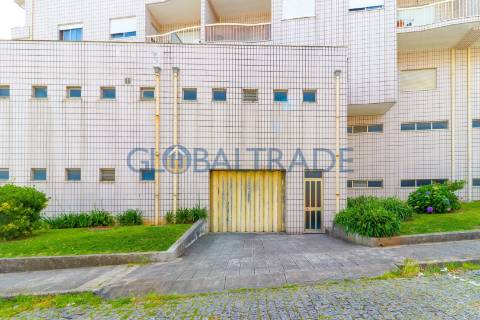 Apartamento T3 em Fânzeres