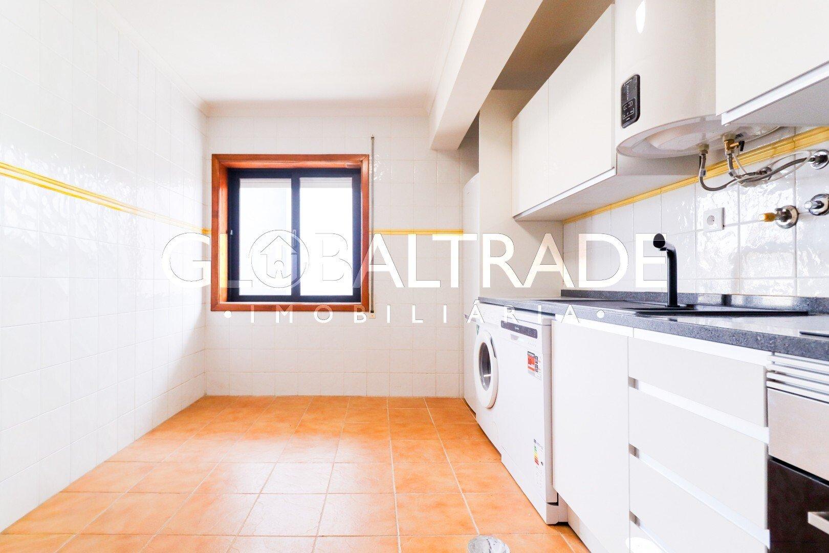 Apartamento T2 Renovado & Equipado em Fânzeres