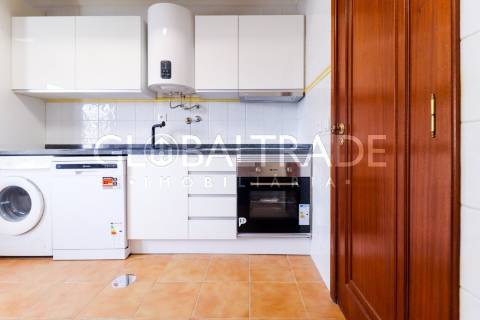 Apartamento T2 Renovado & Equipado em Fânzeres