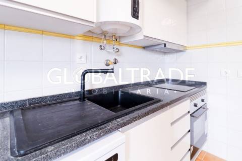 Apartamento T2 Renovado & Equipado em Fânzeres