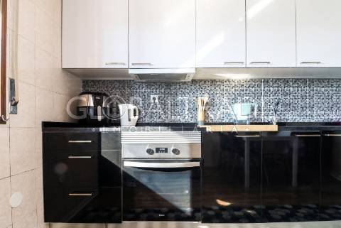 Apartamento T3+1 Renovado & Equipado em Águas Santas
