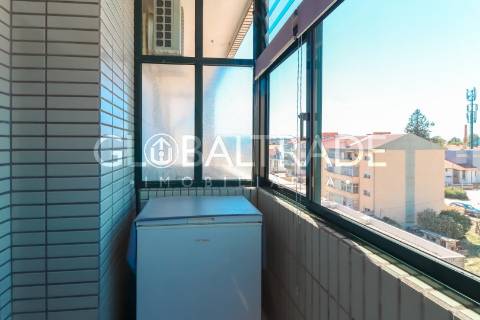 Apartamento T3+1 Renovado & Equipado em Águas Santas