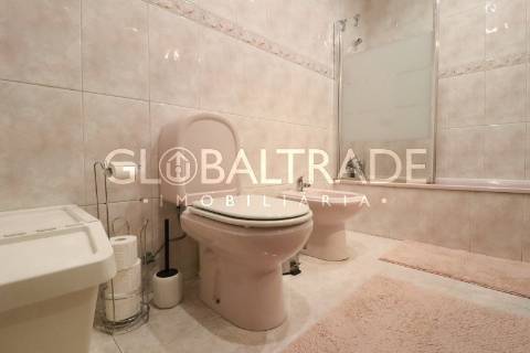 Apartamento T3+1 Renovado & Equipado em Águas Santas