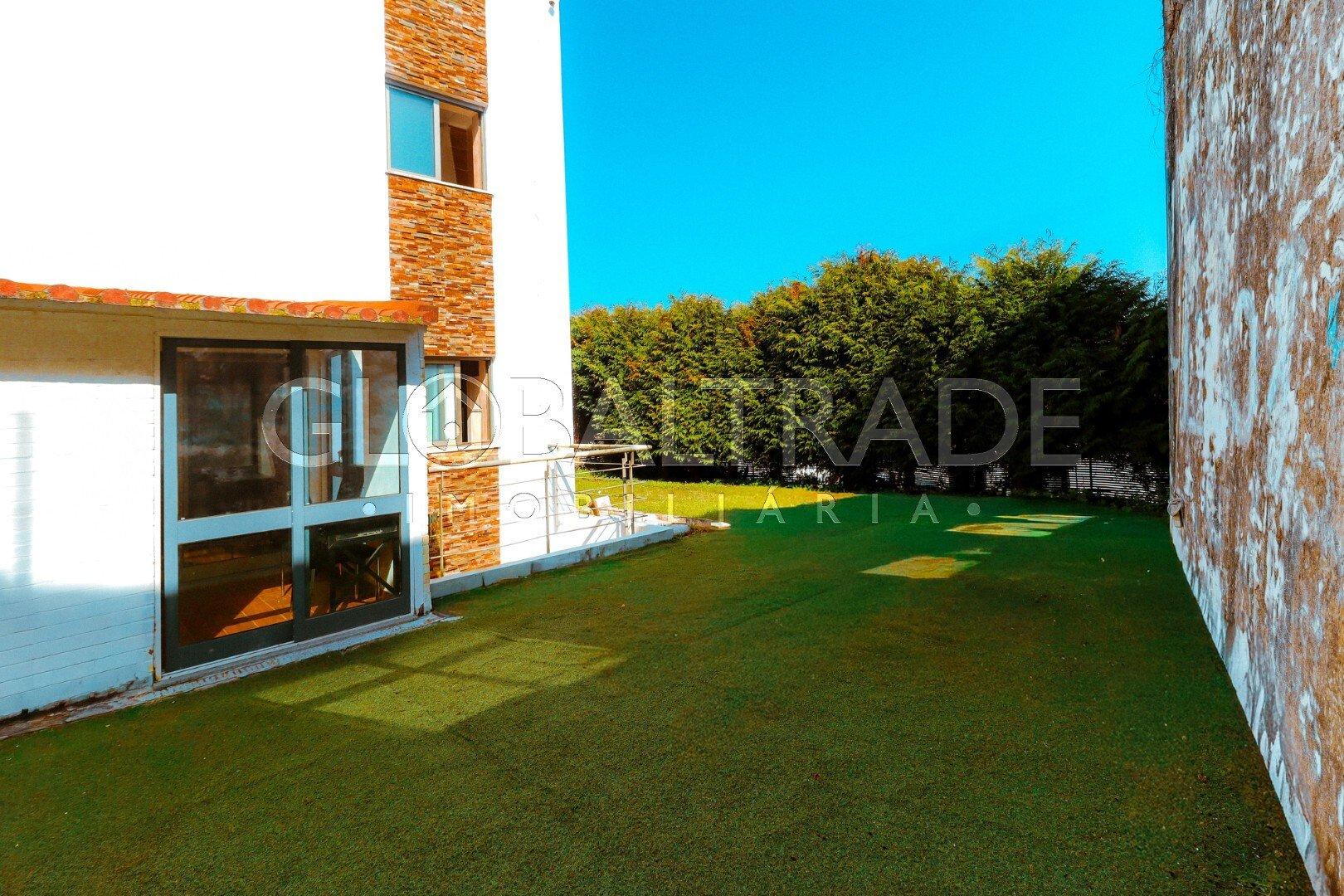 Moradia T3 com Terraço em Valbom