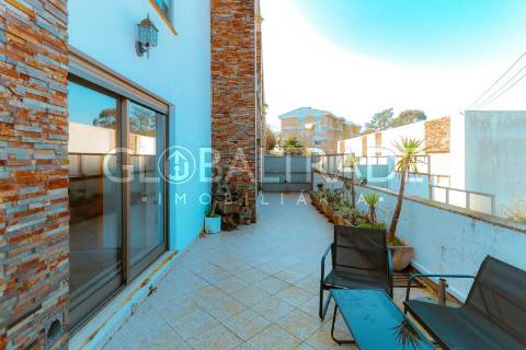 Moradia T3 com Terraço em Valbom