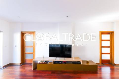 Moradia T3 com Terraço em Valbom