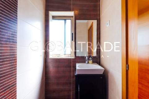 Moradia T3 com Terraço em Valbom