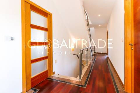Moradia T3 com Terraço em Valbom