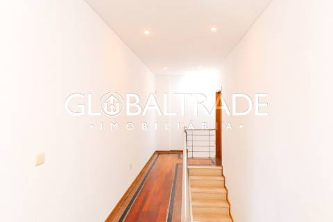 Moradia T3 com Terraço em Valbom