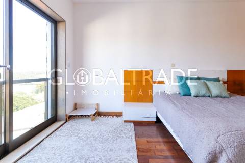 Moradia T3 com Terraço em Valbom