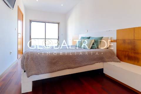 Moradia T3 com Terraço em Valbom