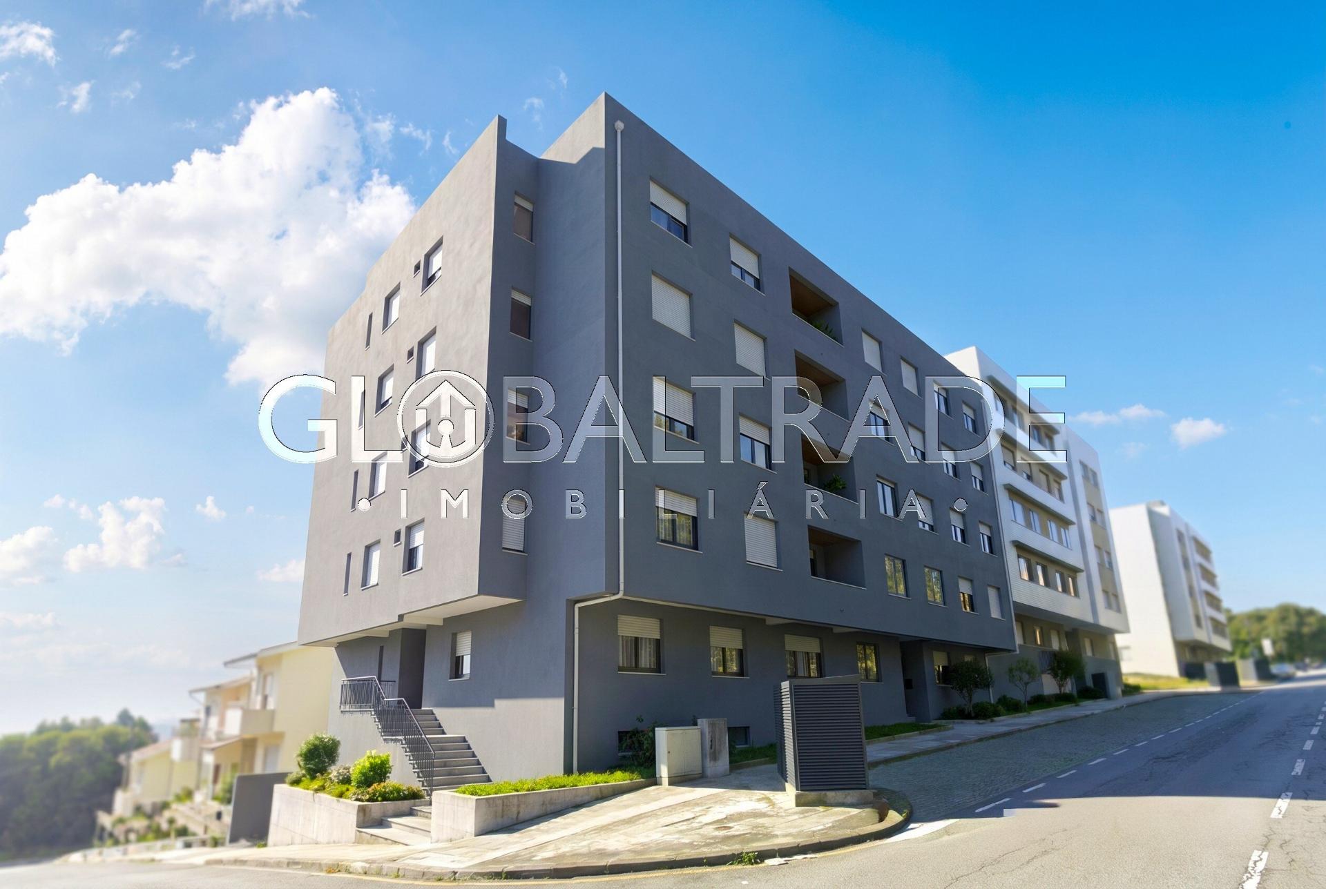 Apartamento T2 Renovado & Equipado em Fânzeres